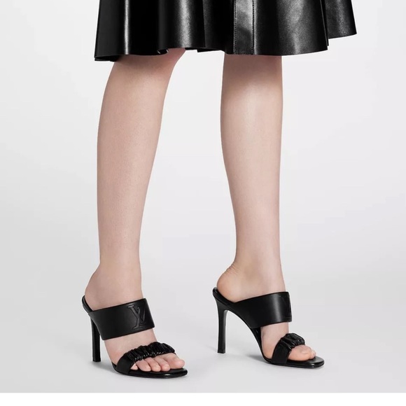 Louis Vuitton Drapy Mule size 38.5 - Picture 4 of 9